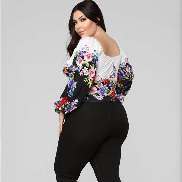 “Big plans” off shoulder top - Picture 2 of 2